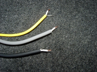 プレサージュ(U31)に外部入力端子を付ける
