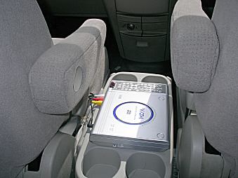 プレサージュ(U31)に外部入力端子を付ける